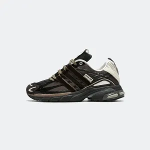 Adistar Cushion x SFTM - Dark Brown