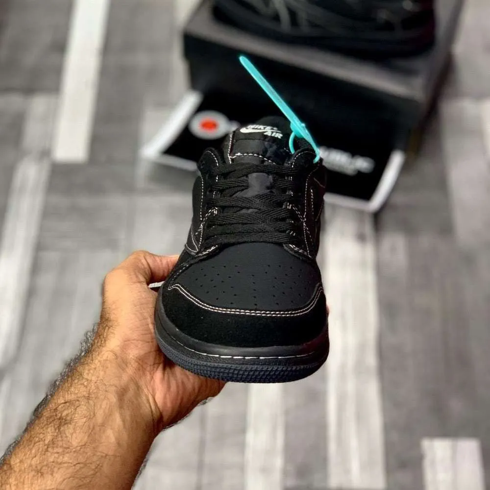 Aj-1 Lows x Traviis Scottt (Black Phantom) AAA Version