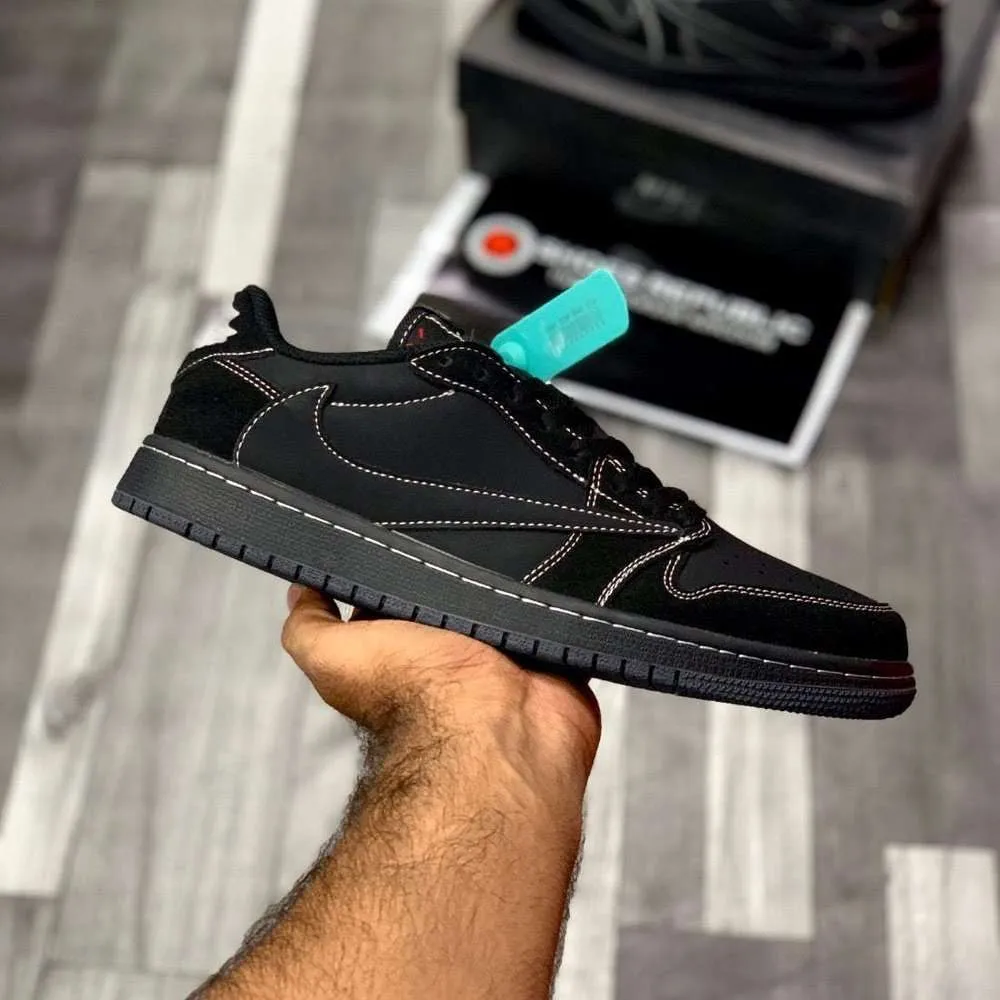 Aj-1 Lows x Traviis Scottt (Black Phantom) AAA Version