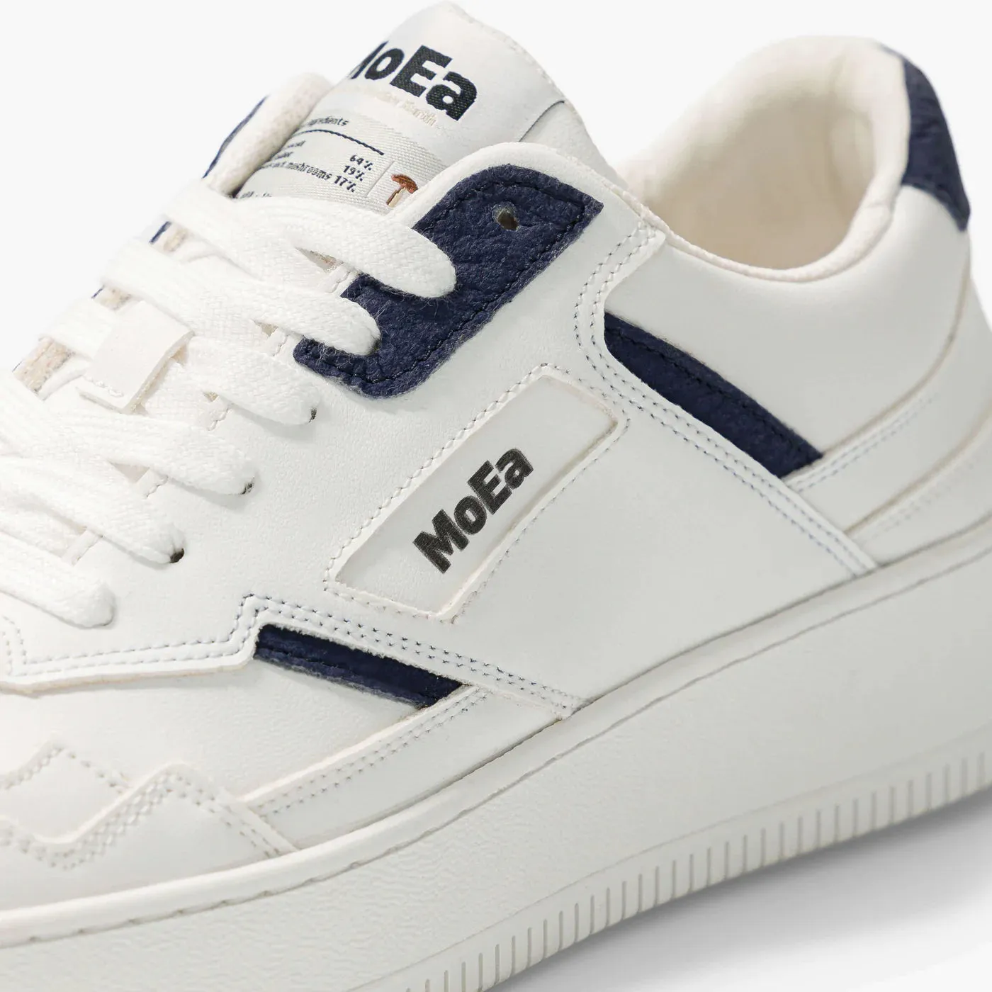 MoEa Gen1 Trainers in Mushroom, White and Navy