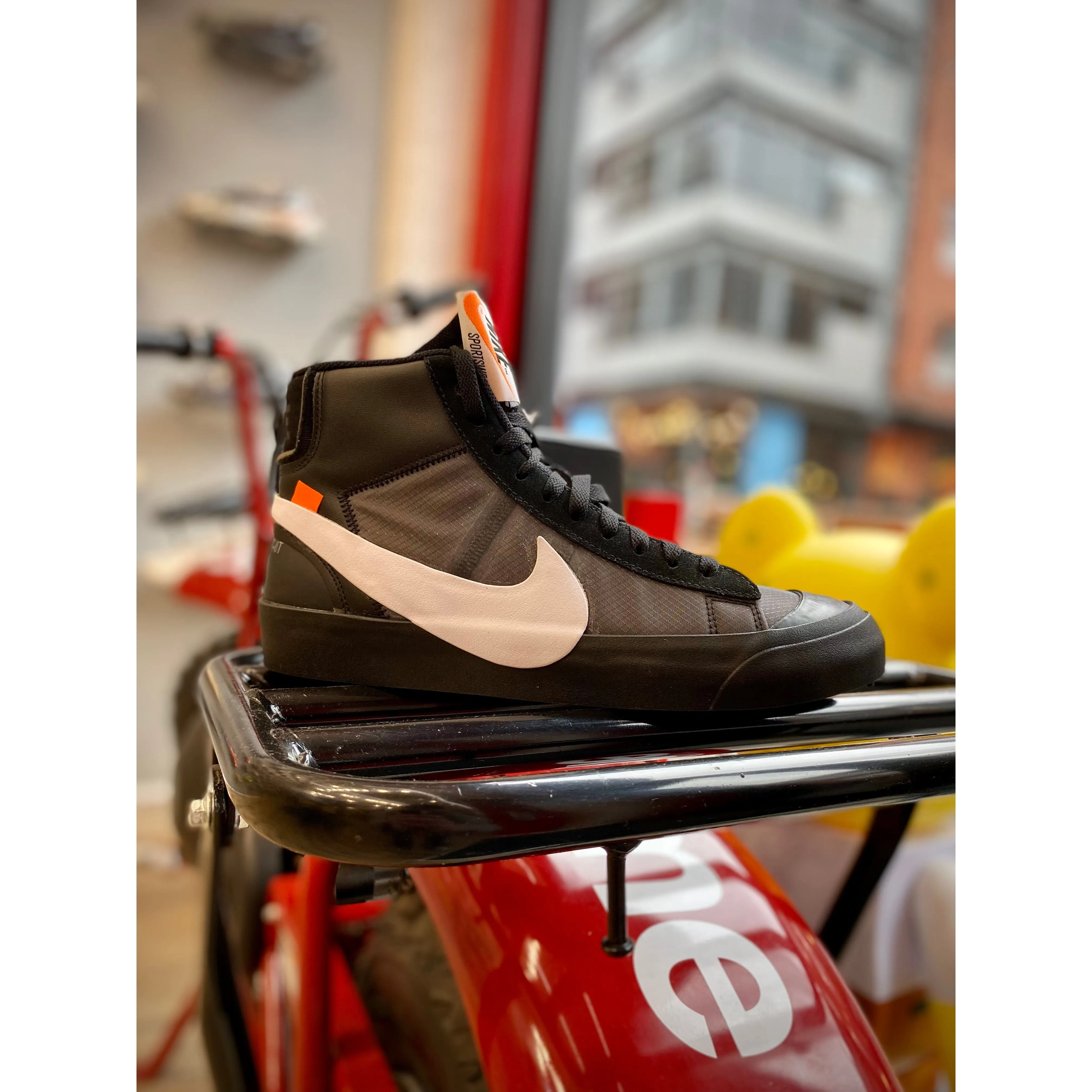 Nike Blazer Mid Off - White Grim Reaper